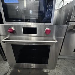 30” Wolf Electric Single Wall Oven 