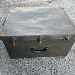 Vintage Percussion Box / Case