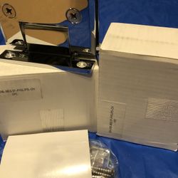 CRL P1N537CHROME HINGES NEG 5 Degree Offset Set Of Two(2)