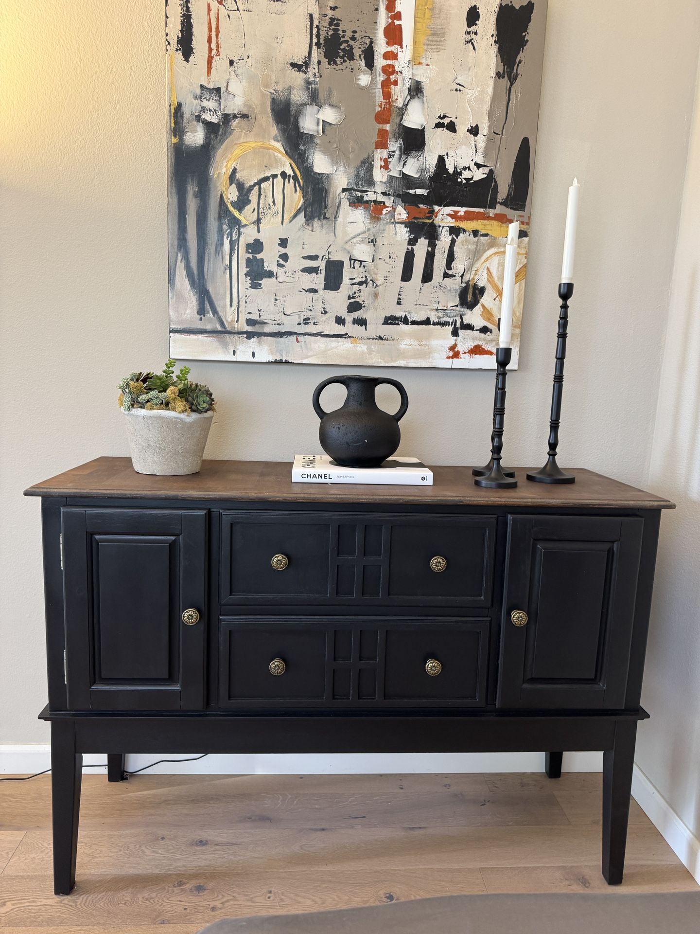 Credenza / Side Table