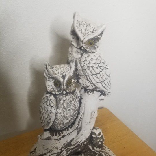 Majestic Owl Family Sculpture 
