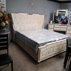 King Beige Bed Set 