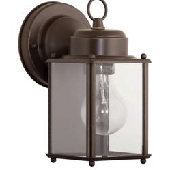 New 8.62-in H Flat Glass Lantern 1 -Light Antique Bronze Hardwired Outdoor
