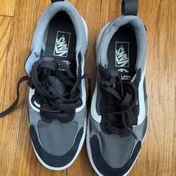 Vans Ultra range size 9 mens 10.5 womens