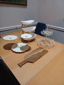 Serving Platters/ Cupcake Holder/ Charcuterie Board