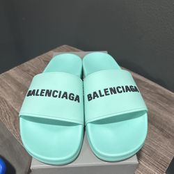 Balenciaga Slides 