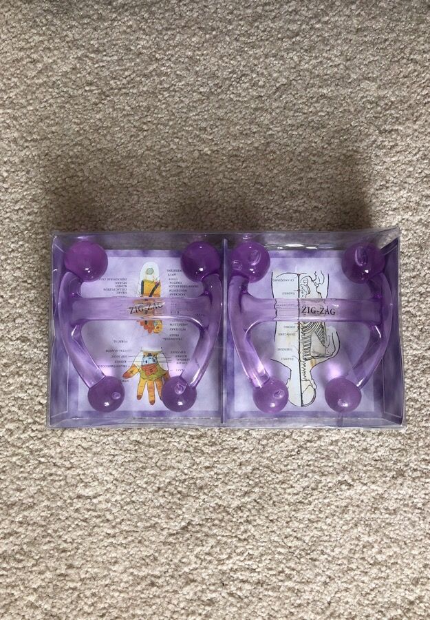 2 Zig-Zag massagers