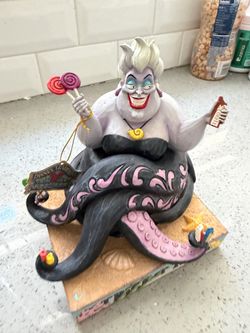 Jim Shore’s Disney Traditions Little Mermaid Ursula Halloween Deliciously Greedy