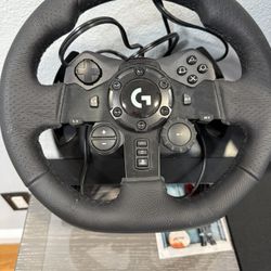 Logitech G923 Racing Wheel and Pedals for Xbox Series XIS, Xbox One and PC: USB Connection, Rubber Grip