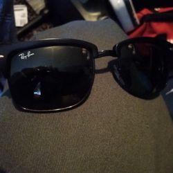Raybans RB4190 Sunglasses