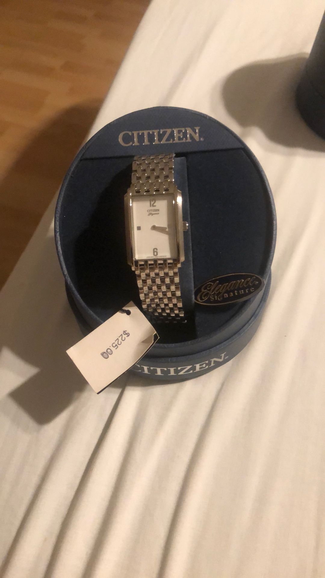 Women Citizen Watch
