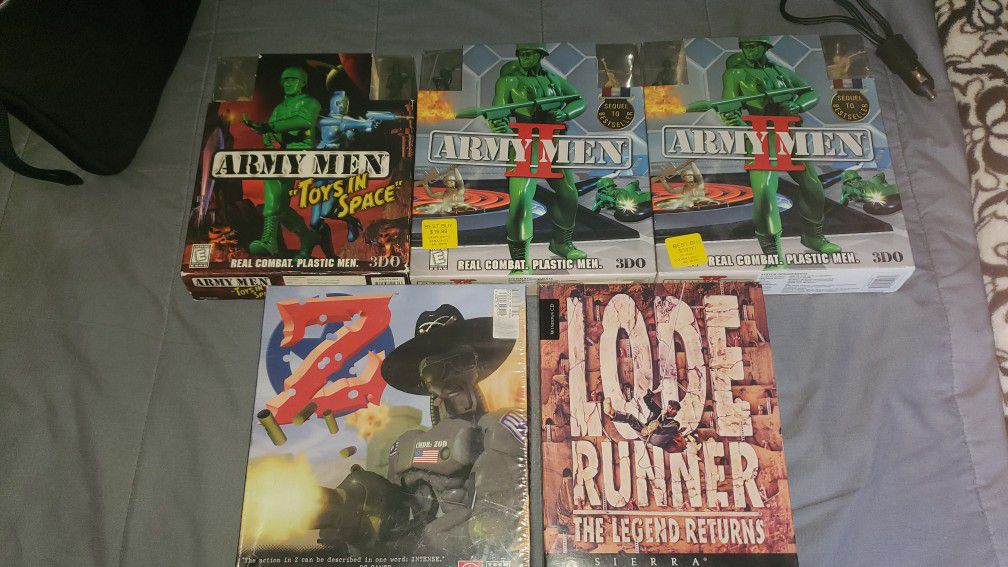 Various Windows Computer Games Vintage Including A Few Big Box PC Games Including One Sealed.