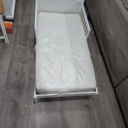 Toddler Bed 