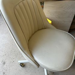 Table And Chairs 