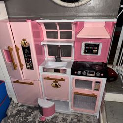 Girls Kitchen Toy