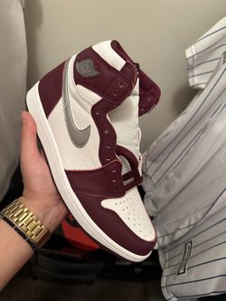 Jordan 1 Retro “Bordeaux” DEADSTOCK BRAND NEW SIZE 10