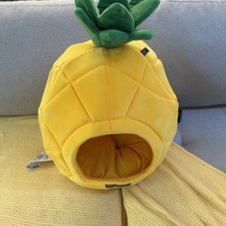Nandog Dog Or Cat Bed | Pineapple 
