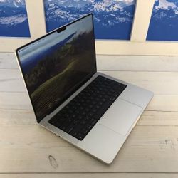 Apple MacBook Pro 2023 14" Laptop 512GB SSD 10C M2 Pro 16GB RAM Silver 7 Cycles