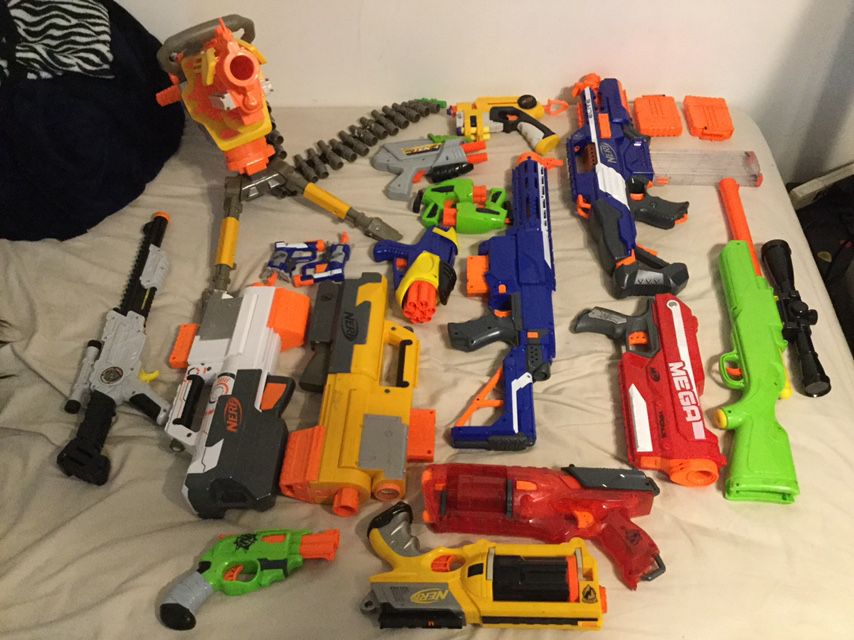 Lot of Nerf guns