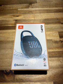 JBL Clip 5 Portable Bluetooth Speaker