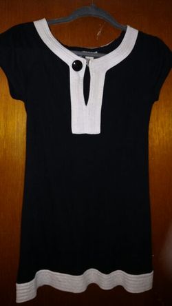 Retro black and white modern tunic or short dress