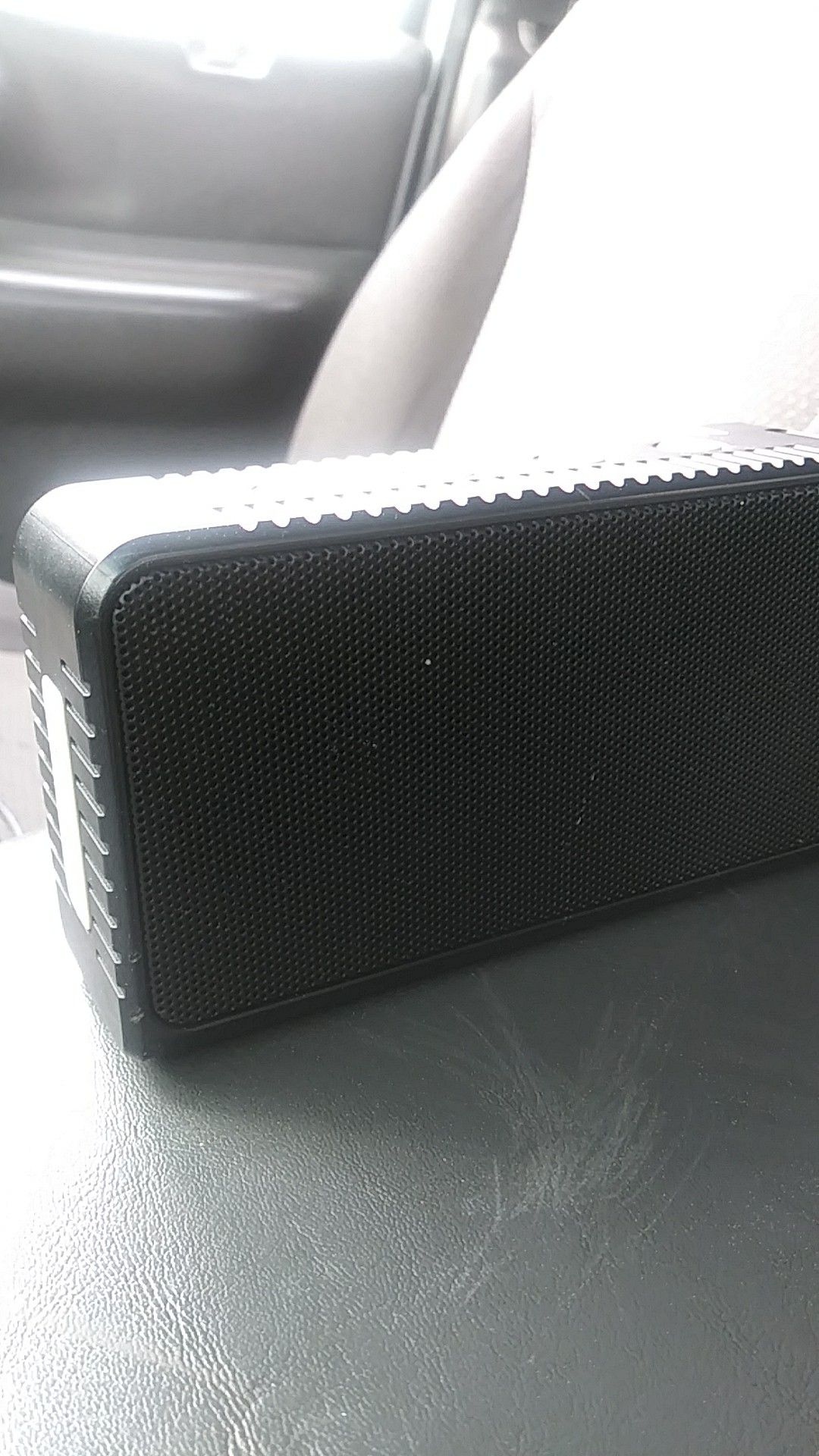 Bluetooth speaker