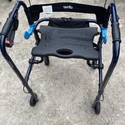 Rolling Knee Walker With Seat