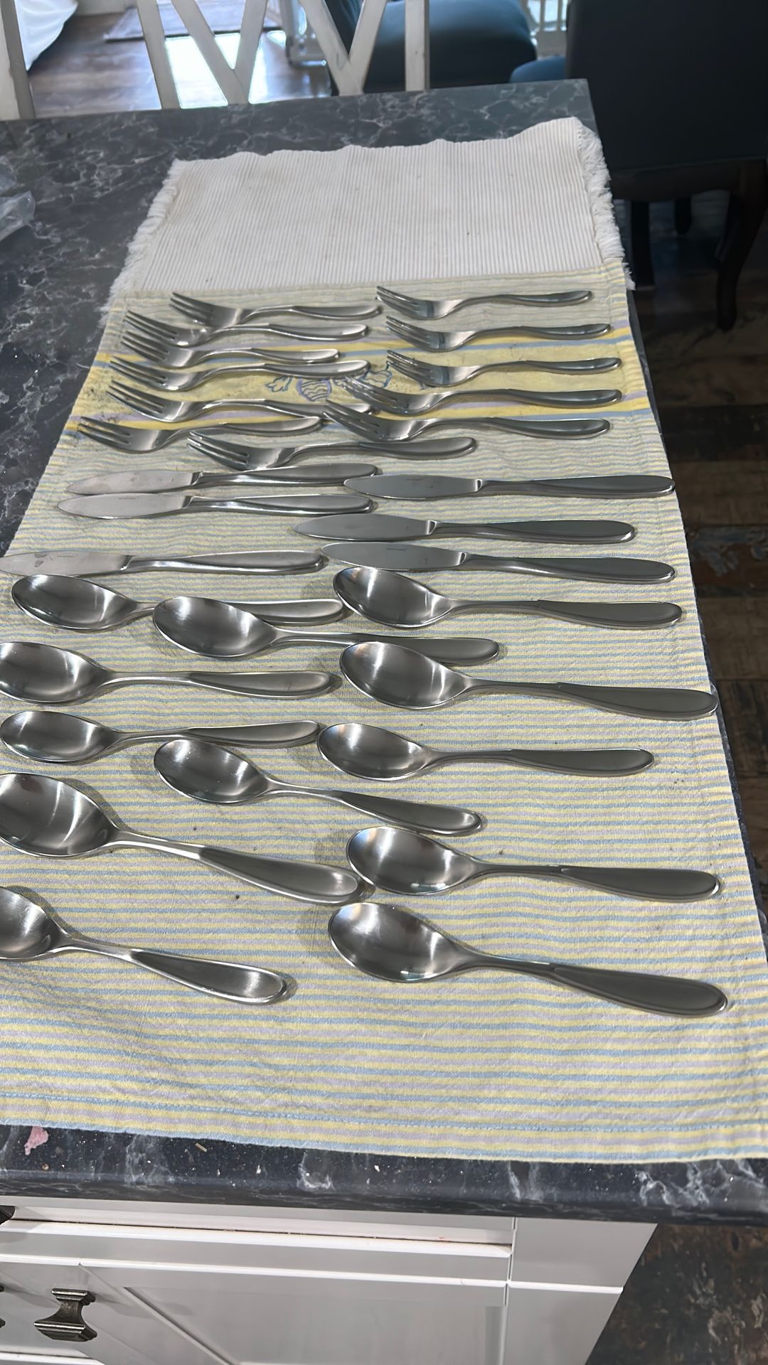 Silverware 30 Pieces. Set 6 (. New ) $25