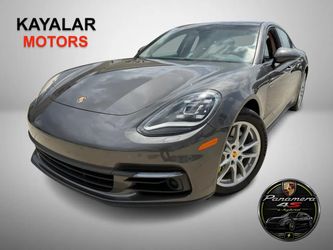 2018 Porsche Panamera