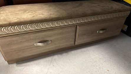 Bedside chest