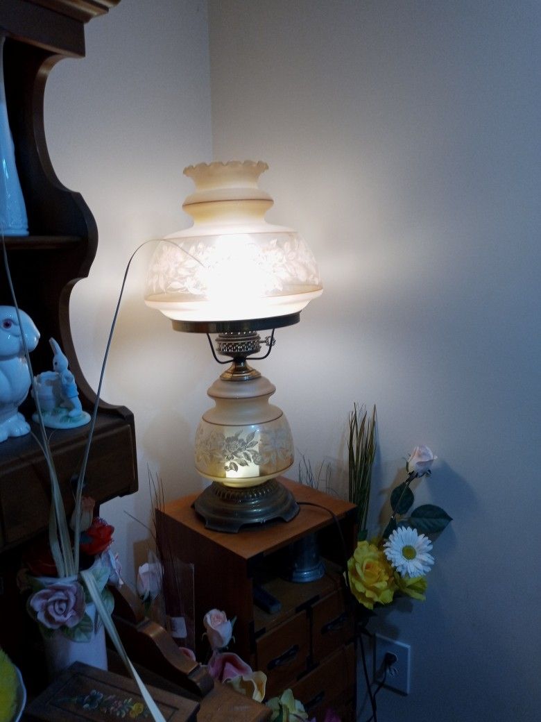 Quoizel Vintage Hurricane Lamp.