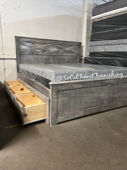 King Bed With Mattress And Drawers