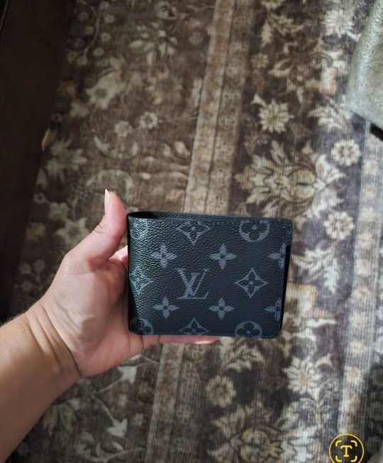 NEW Men's Wallet