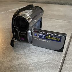 Sony Handycam “vhs” Hybrid Camera 