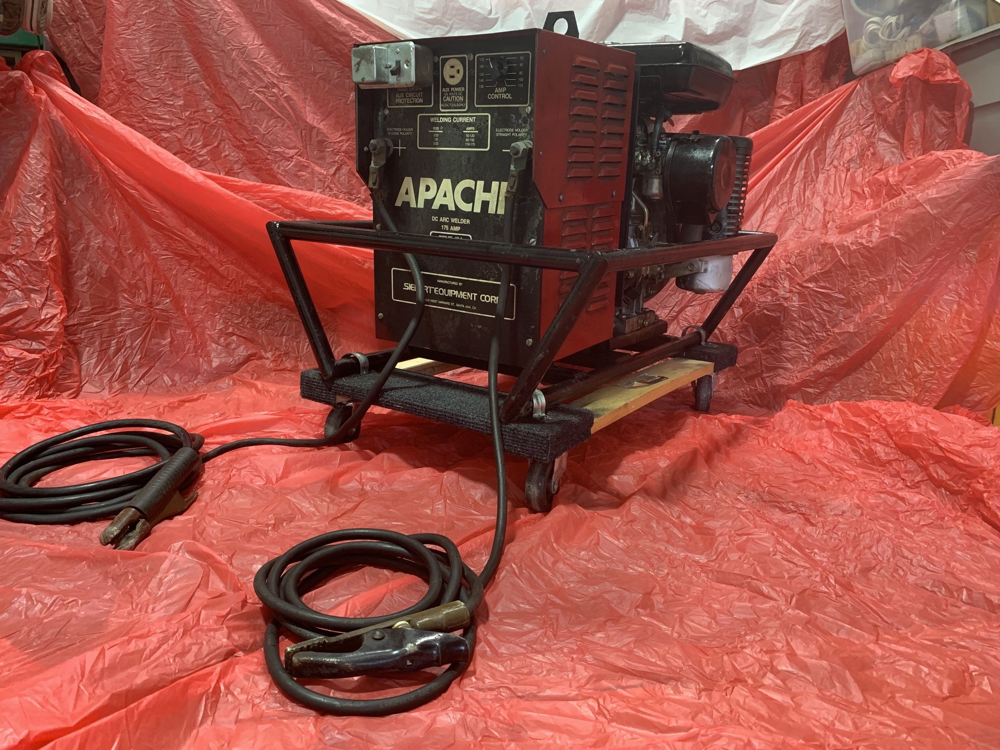 🪫 Apache 175amp DC Gasoline Arc Welder Like New