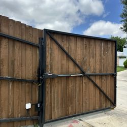 Remote Gates / Exterior Locks 