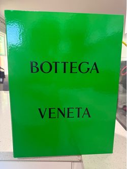 Bottega Veneta box