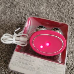 Beauty Device Foreo Bear Anti Aging Machine Microcurrent Facial Toning 