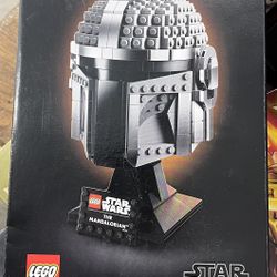 Lego  Star Wars Mandalorian Helmet 75328