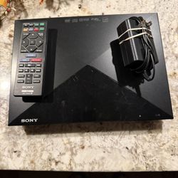 Sony DVD Player With Power Cord ,  Remote & DVD’s