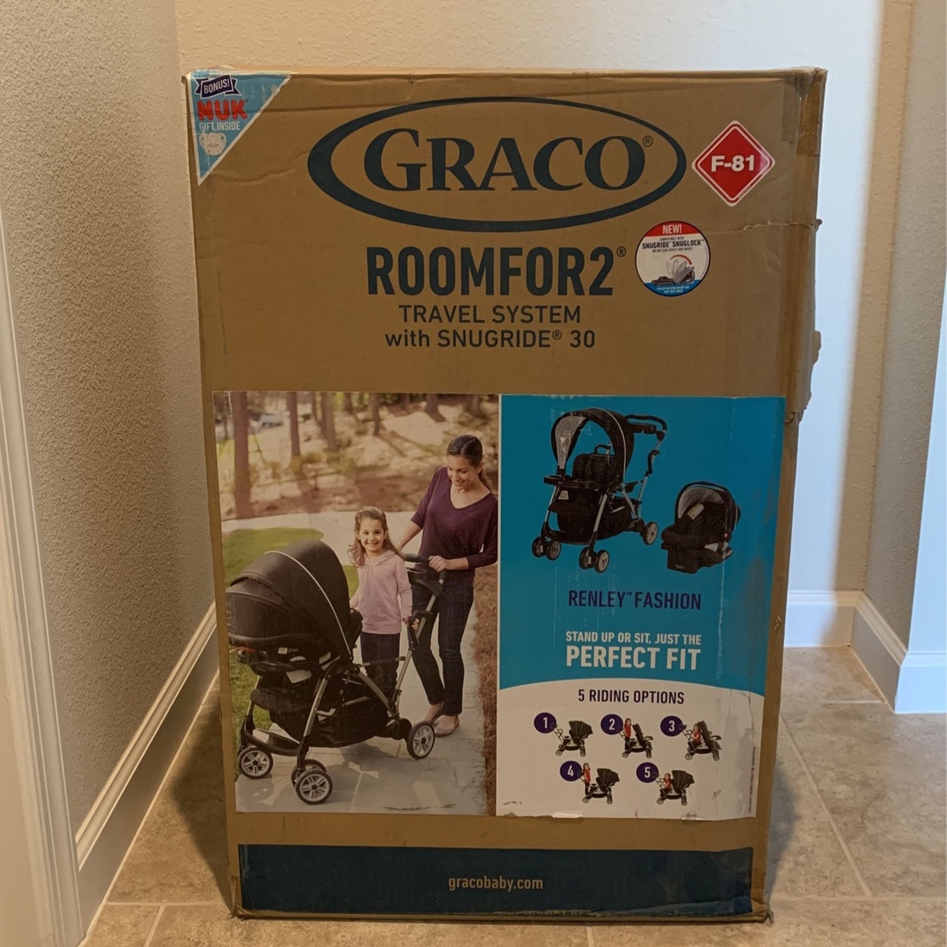 Graco RoomFor2 Travel System with Snugride30 (Stroller/Car Seat)