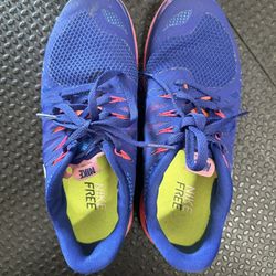 Women’s Nike Free Run 5.0 Size 7