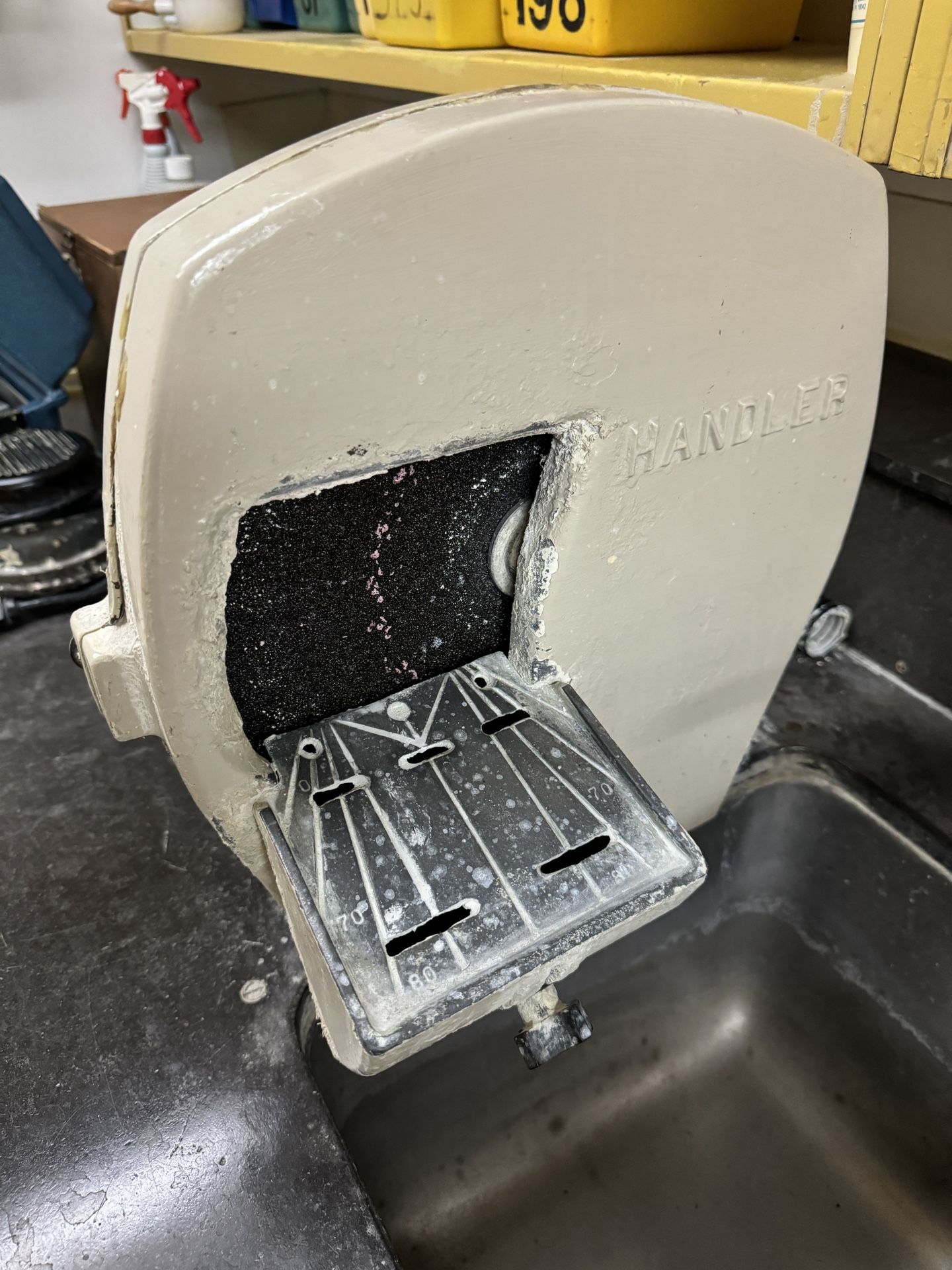 Handler Grander (For Dental Lab)