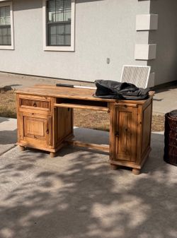 Office Desk