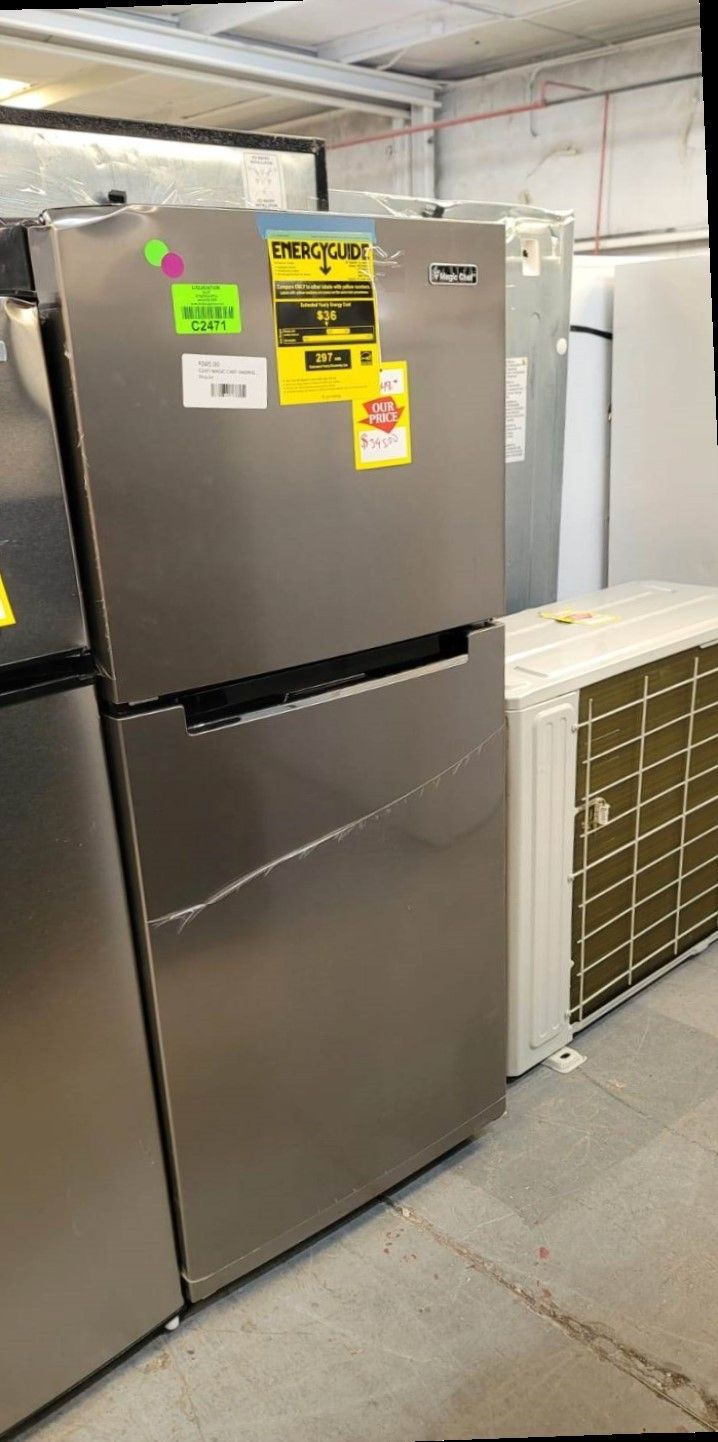MAGIC CHEF HMDRST 10.1 cu. ft. Top Freezer Refrigerator