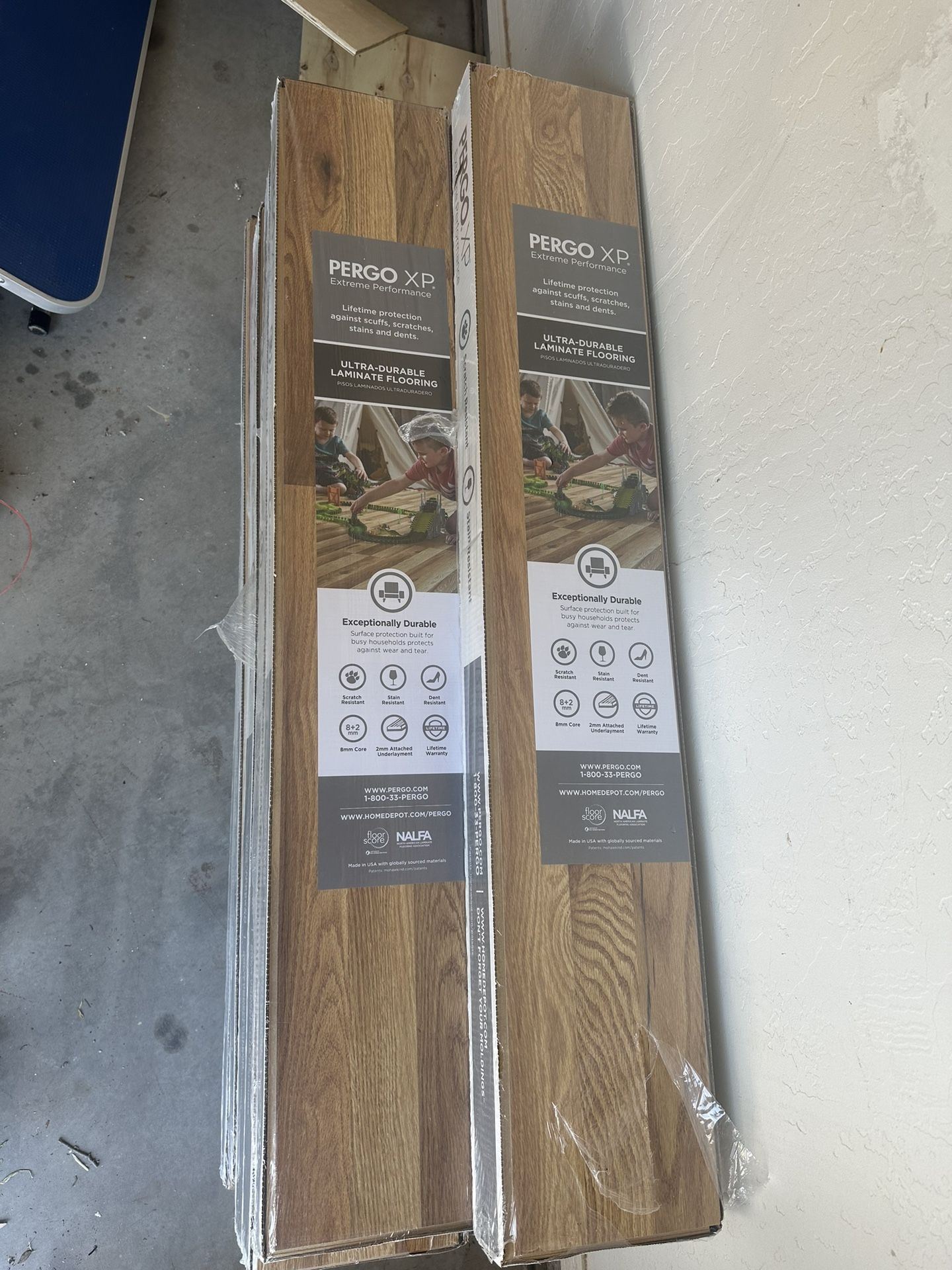 500 Sq. Ft. Of Pergo XP flooring with underlayment and transition pieces, Haley Oak