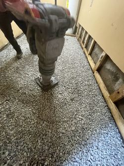 Se Hacen Trabajos De Remodelación O Cementos