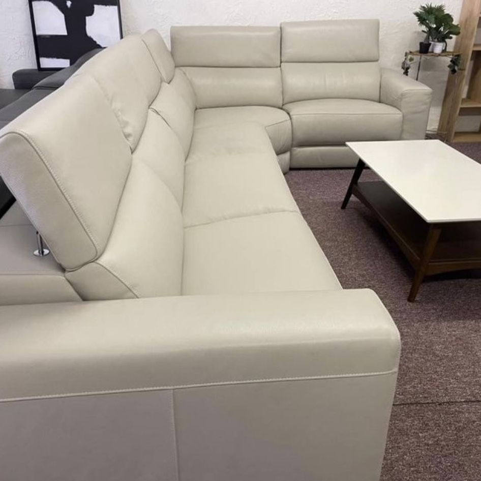 100% Real Leather Sectional With 3 Power Recliners- Nevio