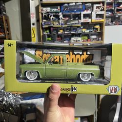 M2 Machines 1:24 Squarebody 73 Chevy Cheyenne