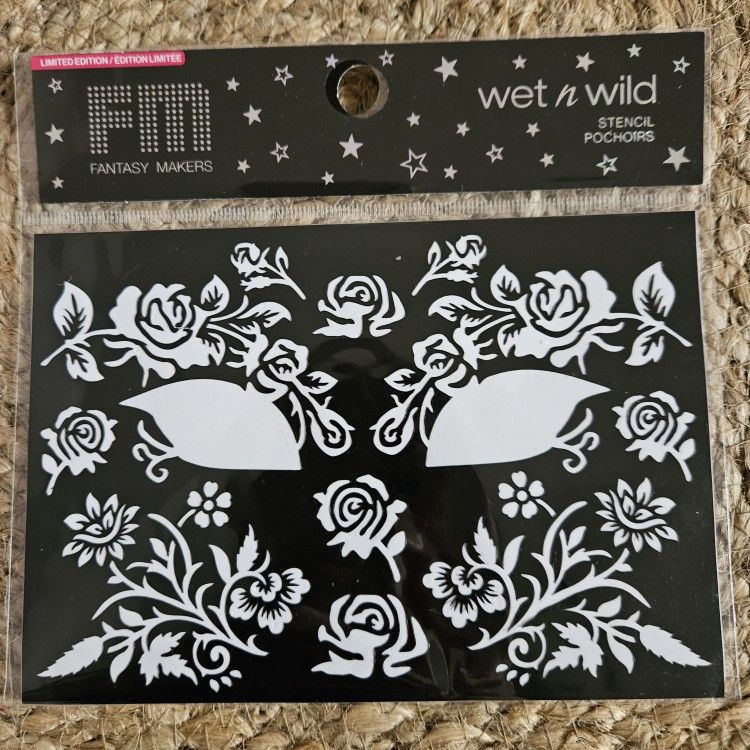 Wet N Wild Fantasy Makers Flowers Stencil